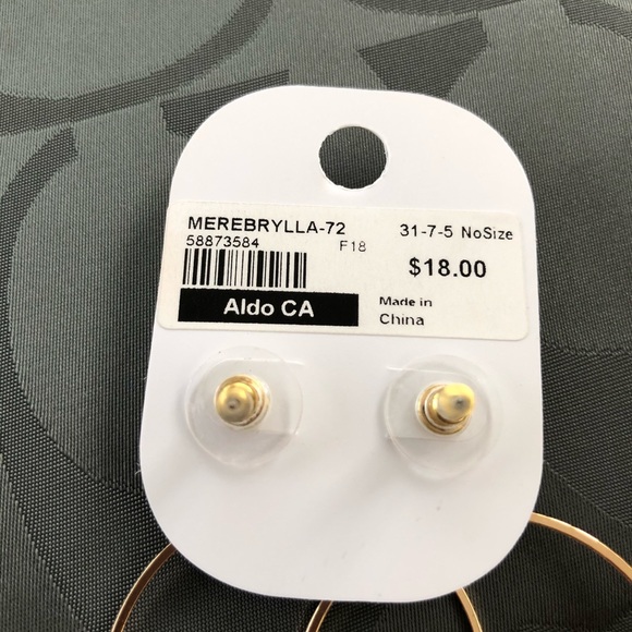 Aldo earring - Picture 2 of 3